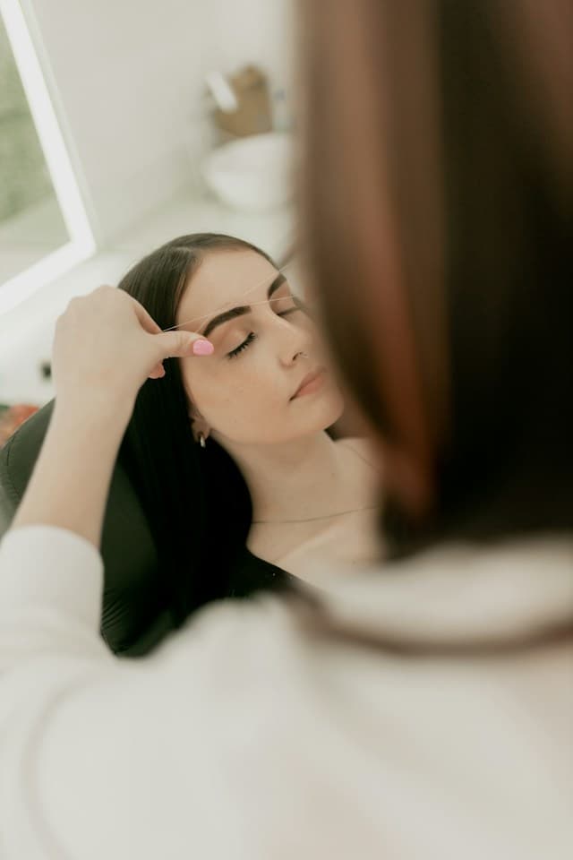 Eyebrow Threading